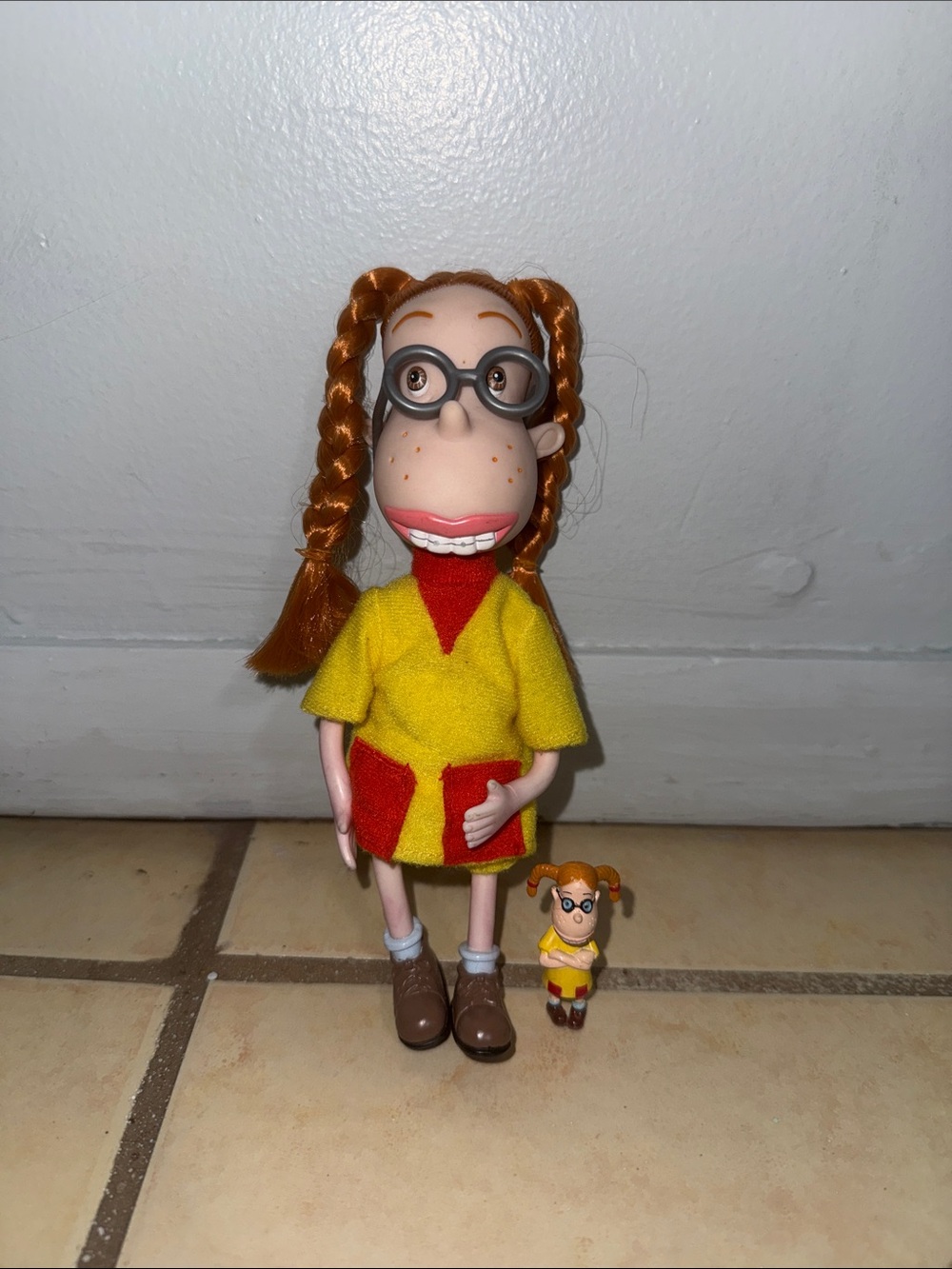 1999 Mattel Eliza Thornberry doll from The Wild Thornberrys cartoon series